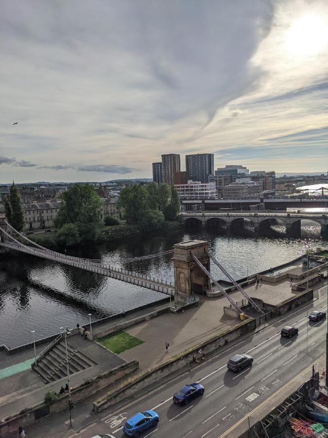 Centre Waterfront Апартаменты